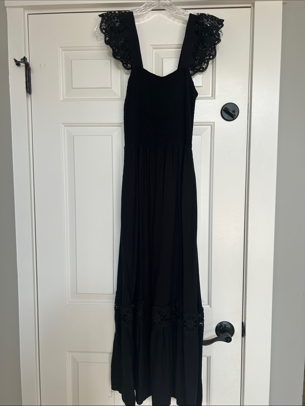 Women’s Black Maxi Dress with Lace-Trim Straps and pockets.